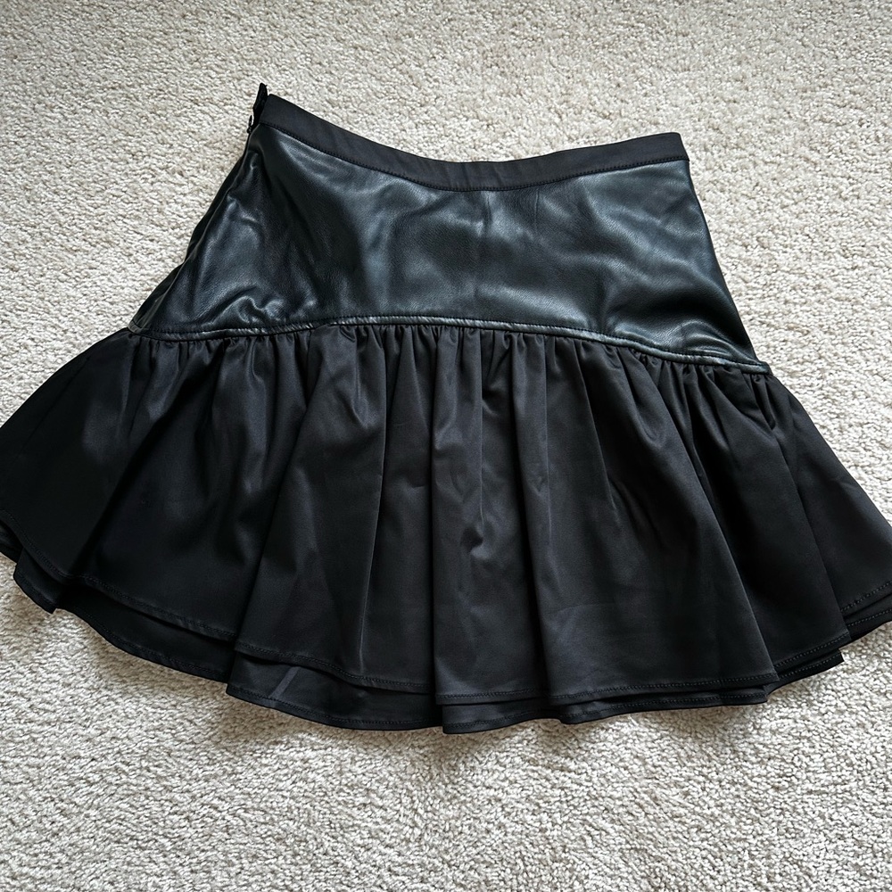 Avec Les Filles faux leather skirt - Picture 2 of 5